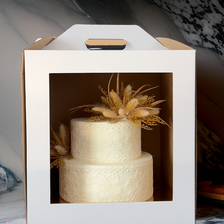 Pudełko na tort 28×28×32 cm białe z okienkiem i rączką- pudełko cukiernicze B2B